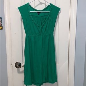 XS Green short sleeved banana republic dress